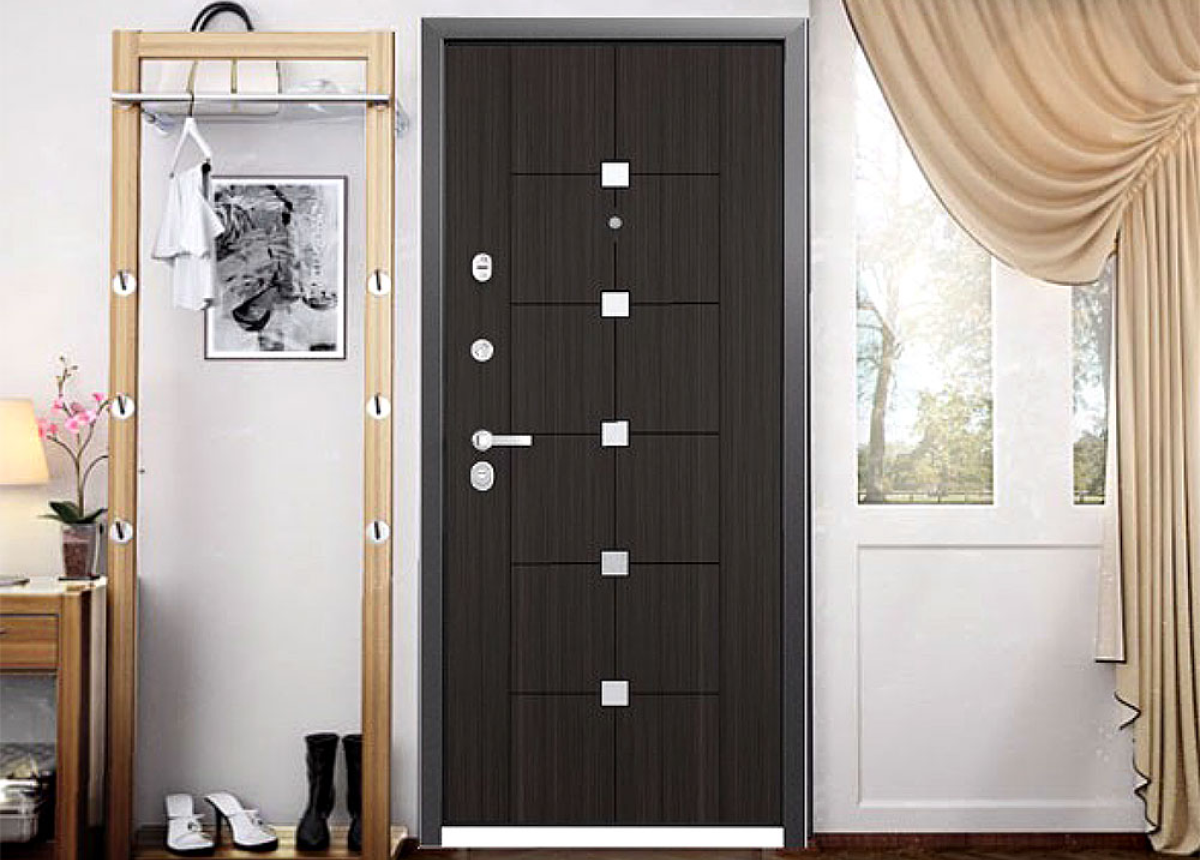 Металлическая входная дверь в квартире в Мытищах